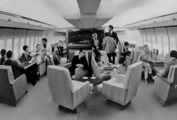 Airlines Battled for Your Butt in 'The Great Lounge War' | HuffPost Life