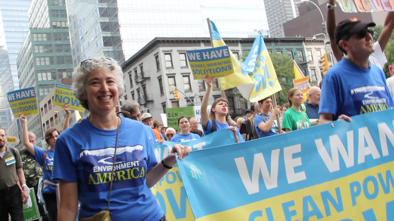 2014-09-24-PeoplesClimateMarchNYC9.14.21104bystaff.jpg