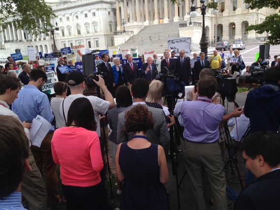 2014-09-26-Bernie_PressConference.JPG