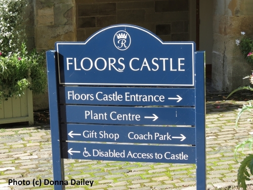 2014-10-18-Floors_Castle_sign.jpg