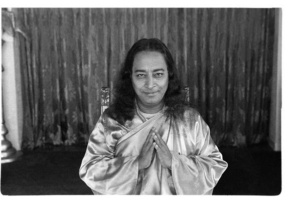 2014-10-18-Yogananda_The_Guru.jpg