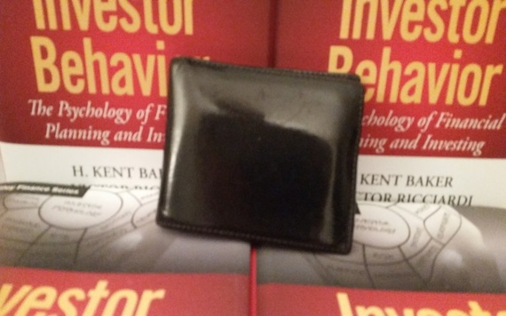 2014-10-22-victor_ricciardi_wallet.jpg