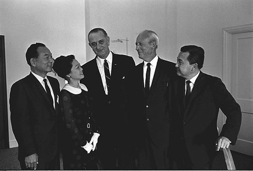 2014-10-23-Daniel_Inouye_Lyndon_Johnson.jpg