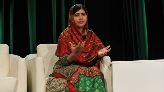 2014-10-23-Malala_Glen_Davis.jpg