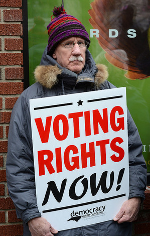 2014-10-26-votingphoto.jpg