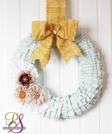 2014-10-29-ruffledwreath.jpg