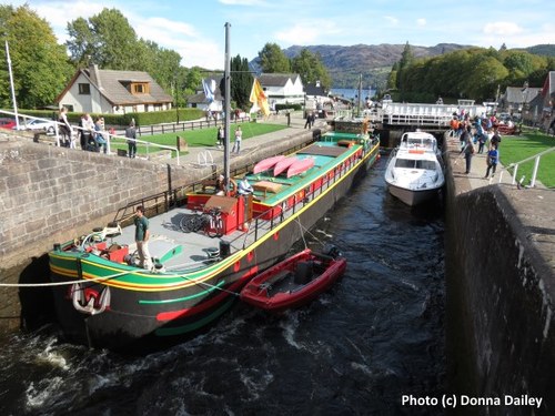 2014-10-30-Caledonian_Canal_Cruise_4_Fingal_Loch_Fort_Augustus.jpg
