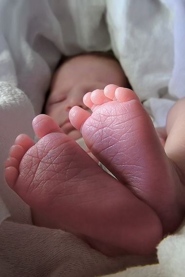 2014-10-30-babyfeet1a.jpg