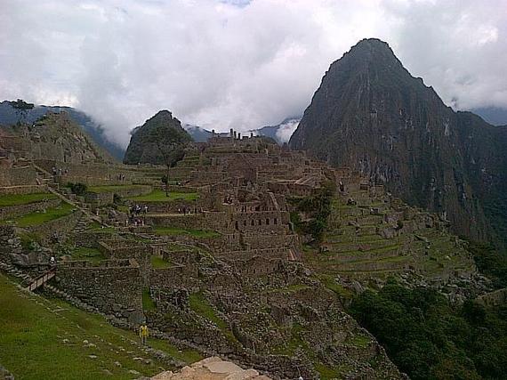 2014-11-03-ViewofMacchuPicchu.jpg