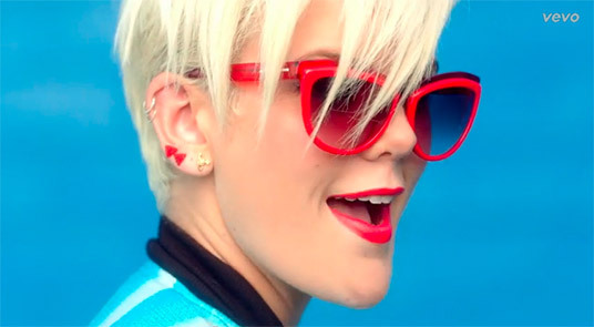 2014-11-04-BettyWho.jpg