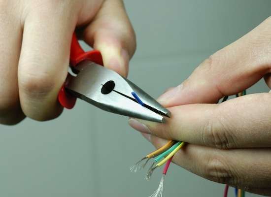 2014-11-05-Dangerous_ElectricalWiring.jpg