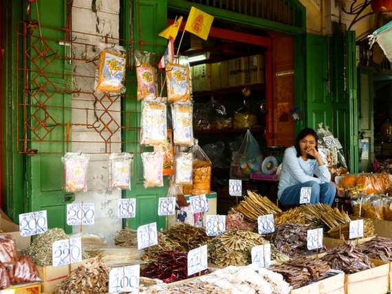 2014-11-10-FishMarketBangkokThailandIL.jpg