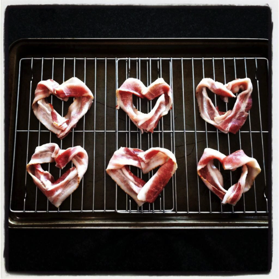 2014-11-16-BaconLove.png