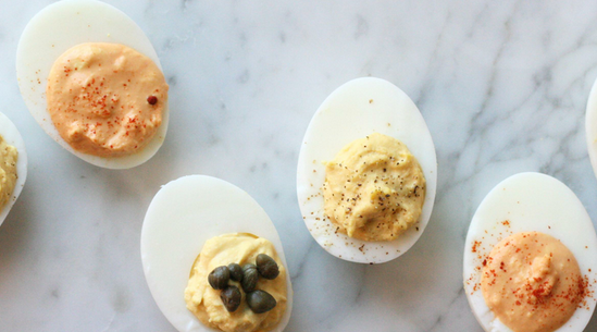 2014-11-17-PureWowDeviledEggs2.png