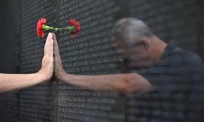 2014-11-19-Vietnamwall.jpg