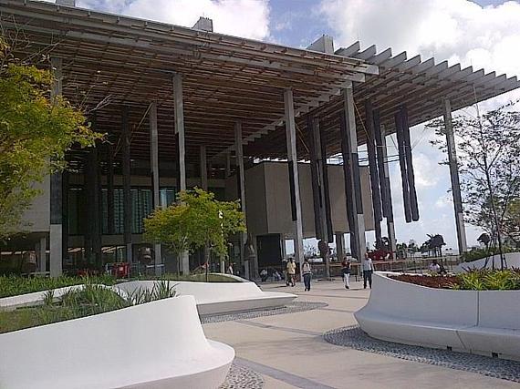 2014-11-20-PerezArtMuseumofMiami.jpg