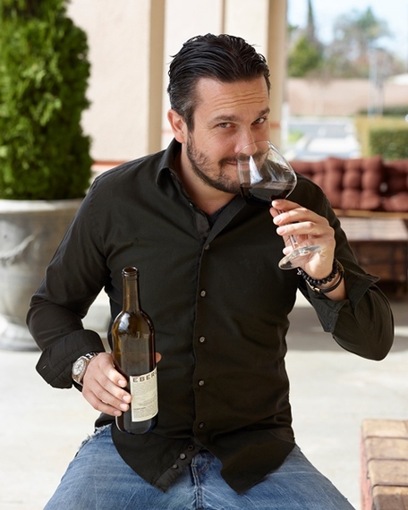 2014-11-21-FABIO_OUTSIDE_WINE_GLASS_2copy.jpg