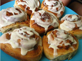 2014-11-25-Cinnamon_Buns.png