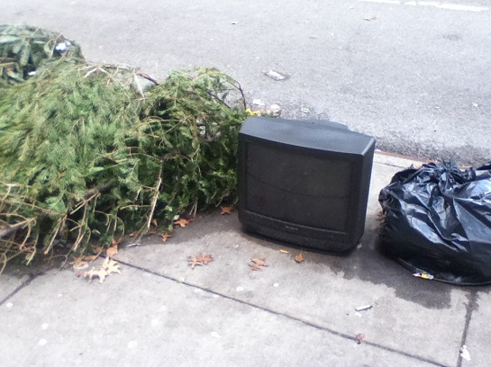 2014-12-01-dec1garbage.jpg