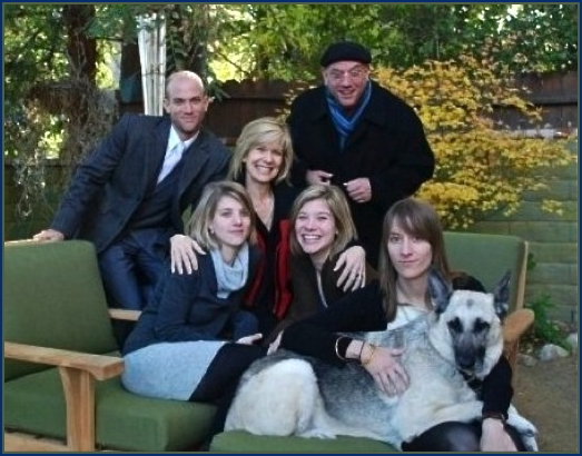 2014-12-02-DebbyBooneandfamily.Photocourtesyoftheartist.jpg
