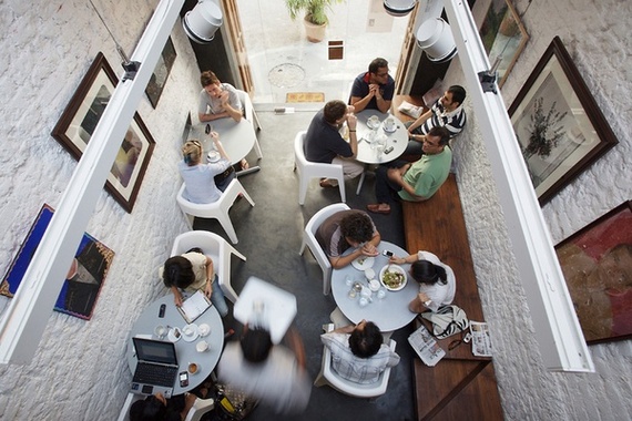 2014-12-03-KalaGhodaCafe.jpg