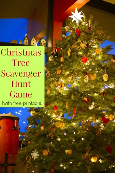 2014-12-04-christmastreescavengerhunt.jpg