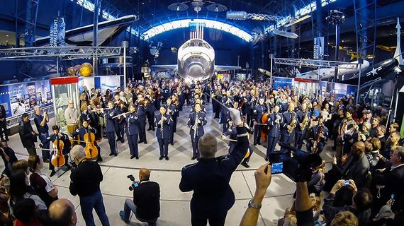 2014-12-07-AirForcebandflashmob.JPG