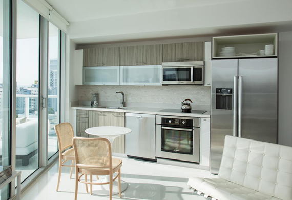 2014-12-16-TorontoInteriorDesignGroupPhotobyRobinHillcLORES7retouch_resize.jpg