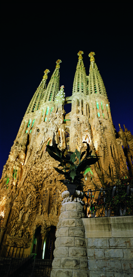 2014-12-19-SagradaFamiliaCourtesyBarcelonaTurisme.jpg