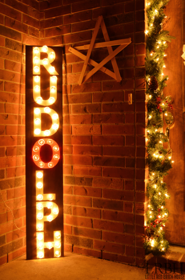 2014-12-22-23rudolphmarquee.png