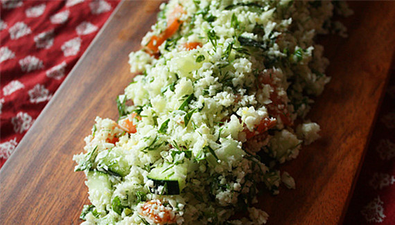 2014-12-23-RawCauliflowerTabbouleh.jpg