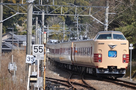 2014-12-31-2015_1_1Kishida_1.jpg