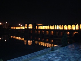 2015-01-07-bridge_isfahan.jpg