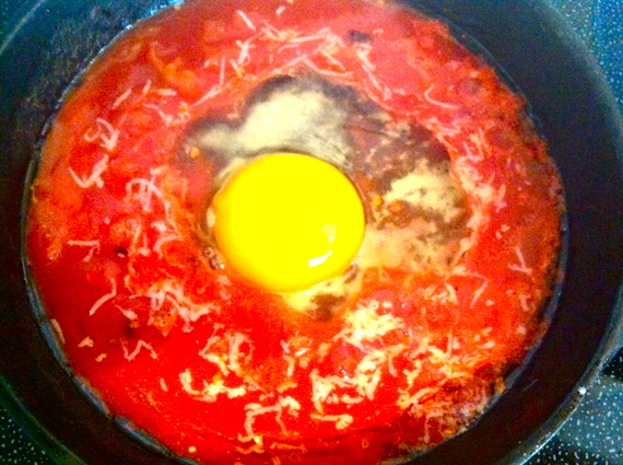 2015-01-10-Eggintomatosauce.jpg