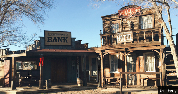 2015-01-15-Desert_pioneertown.jpg