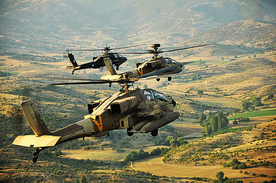 2015-01-19-640pxFlickr__Israel_Defense_Forces__Apache_Helicopters_Overlooking_Greece.jpg
