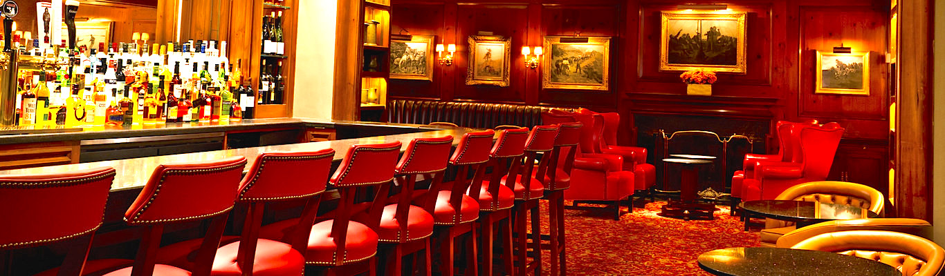 NYC's Landmark '21' Club Attracting a New Generation of Loyalists |  HuffPost Life