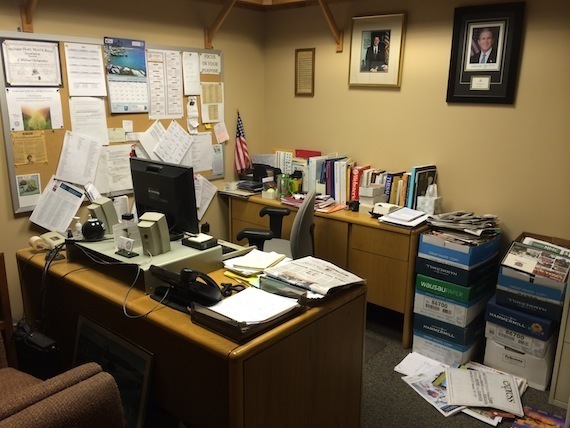 Is Your Messy Desk a Sign of a Cluttered Mind? | HuffPost Impact