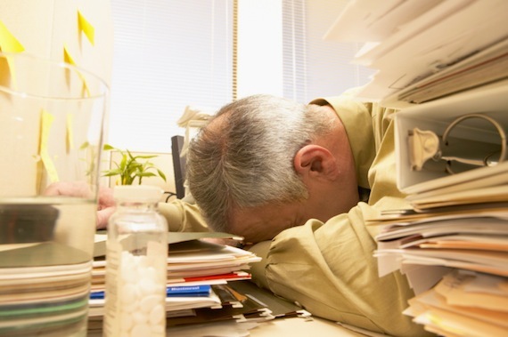 Is Your Messy Desk A Sign Of A Cluttered Mind Huffpost