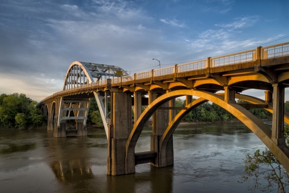 2015-02-12-Edmund_Pettus_Bridge.jpg