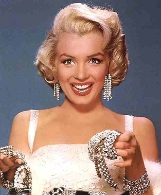 2015-02-12-Med_diamondsareagirlsbestfriendmarilynmonroe.jpg