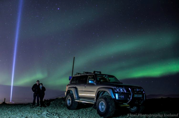 2015-02-20-icelandjeep2.png