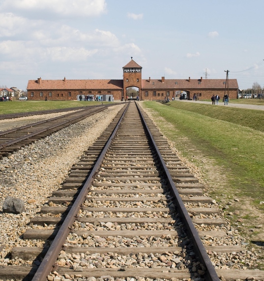 a research on birkenau auschwitz Research scholars at the auschwitz-birkenau state museum estimate that approximately 11 million people were murdered in auschwitz, of whom a million were jews. a research on birkenau auschwitz Research scholars at the auschwitz-birkenau state museum estimate that approximately 11 million people were murdered in auschwitz, of whom a million were jews.
