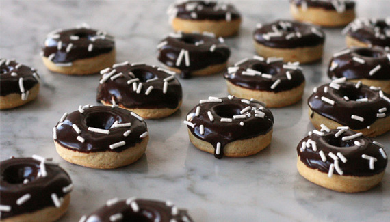 2015-02-23-purewow_mini_doughnuts.jpg