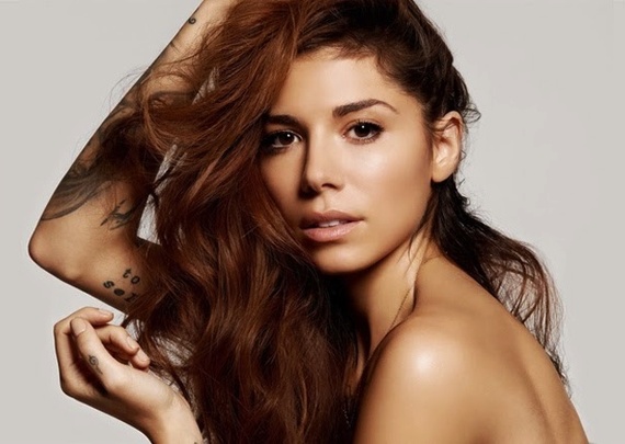 2015-03-04-1425511180-6973750-ChristinaPerri.jpg