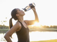 2015-03-12-1426169082-7282353-sDRINKINGWATERHYDRATIONsmall.jpg