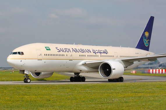 2015-03-17-1426607055-4347817-SaudiArabianAirss800.jpg