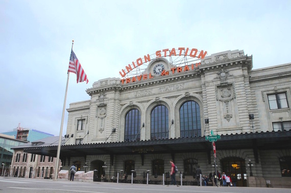 2015-03-20-1426854650-4233461-UnionStationBright.jpg