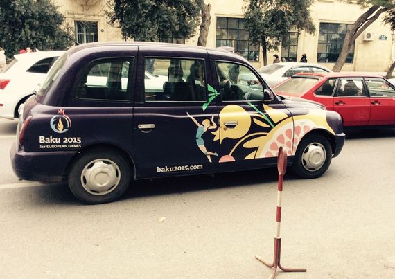 2015-03-23-1427117920-4108317-Bakutaxi.jpg