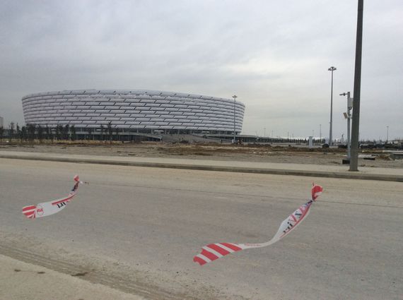 2015-03-23-1427119810-6972173-BakuOlympicstadium.jpg